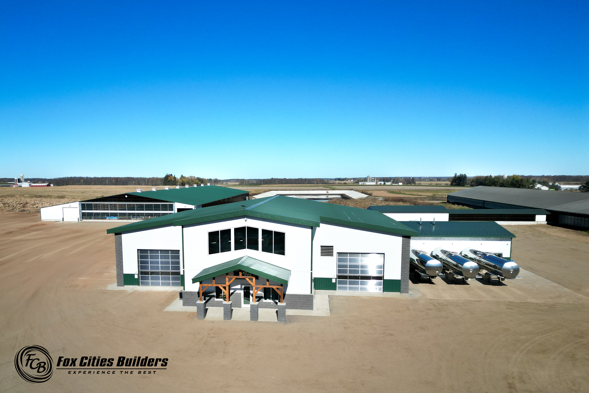 Rotary Milking Parlor - Elusive Hill Dairy